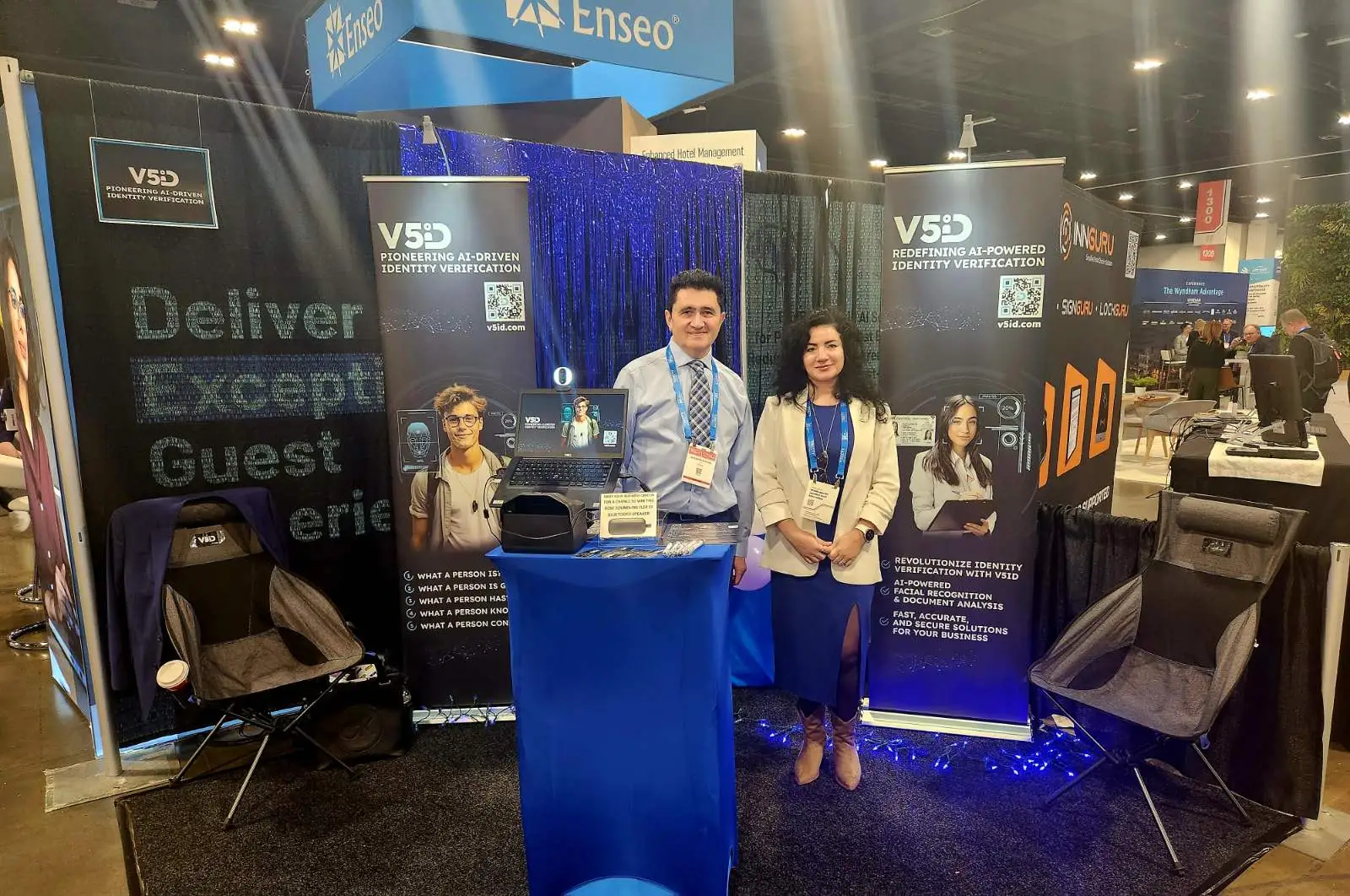 V5iD CEO and CTO at The Hospitality Show 2025 in Denver V5iD® CEO and CTO at The Hospitality Show 2025 booth in Denver, showcasing the AI-driven identity verification kiosk and passport scanning solution.